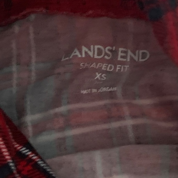 Plaid Turtleneck - 🌸3/$30🌸 - Picture 2 of 6